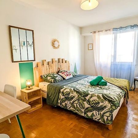 Cosy Spring 2Ch - Place Verdun - Stationnement Gratuit Pau Exteriör bild