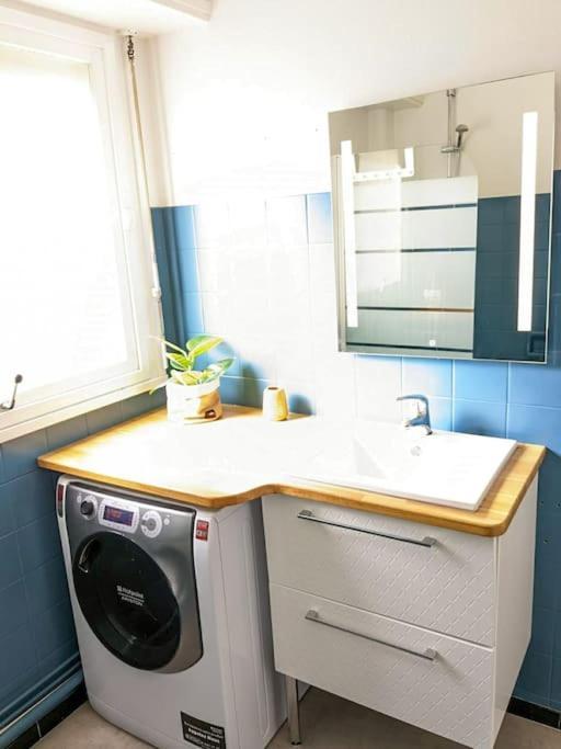 Cosy Spring 2Ch - Place Verdun - Stationnement Gratuit Pau Exteriör bild
